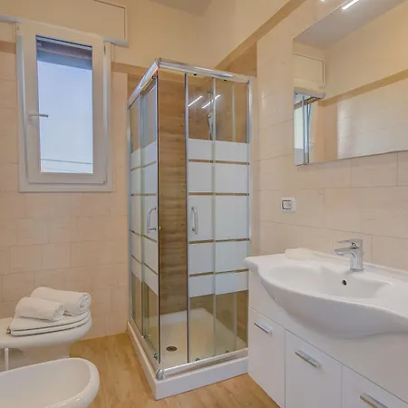 Apartment Le Bianche 4 Close To The - Happy