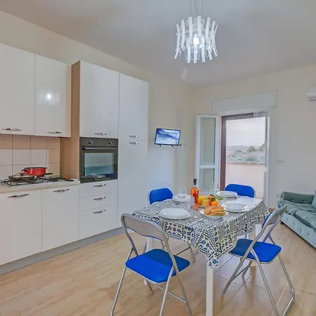 Apartment Le Bianche 4 - Terrace Near The Sea - Happy *