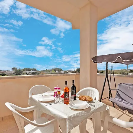 Apartment Le Bianche 4 Close To The - Happy